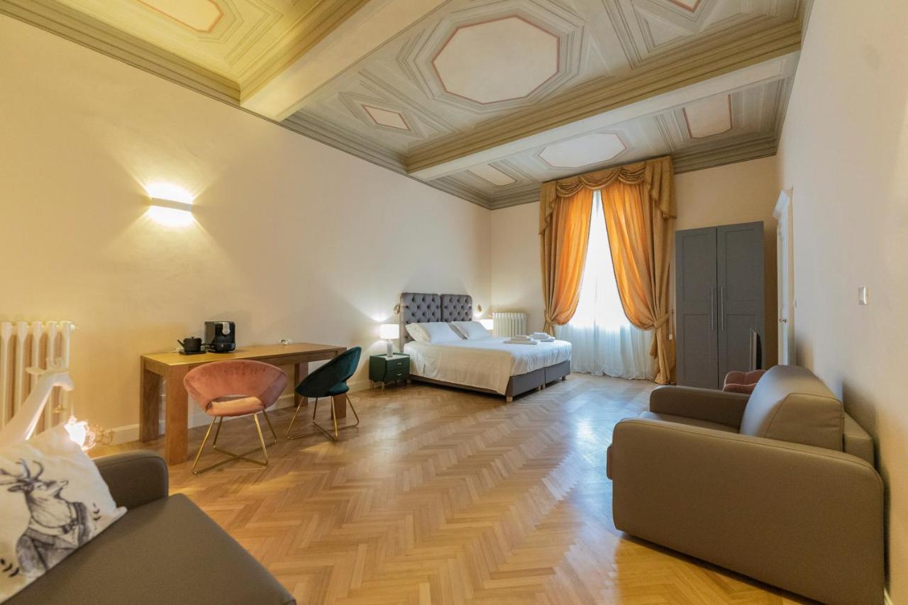 Aldrovandi Luxury Suites And Apartment ボローニャ エクステリア 写真