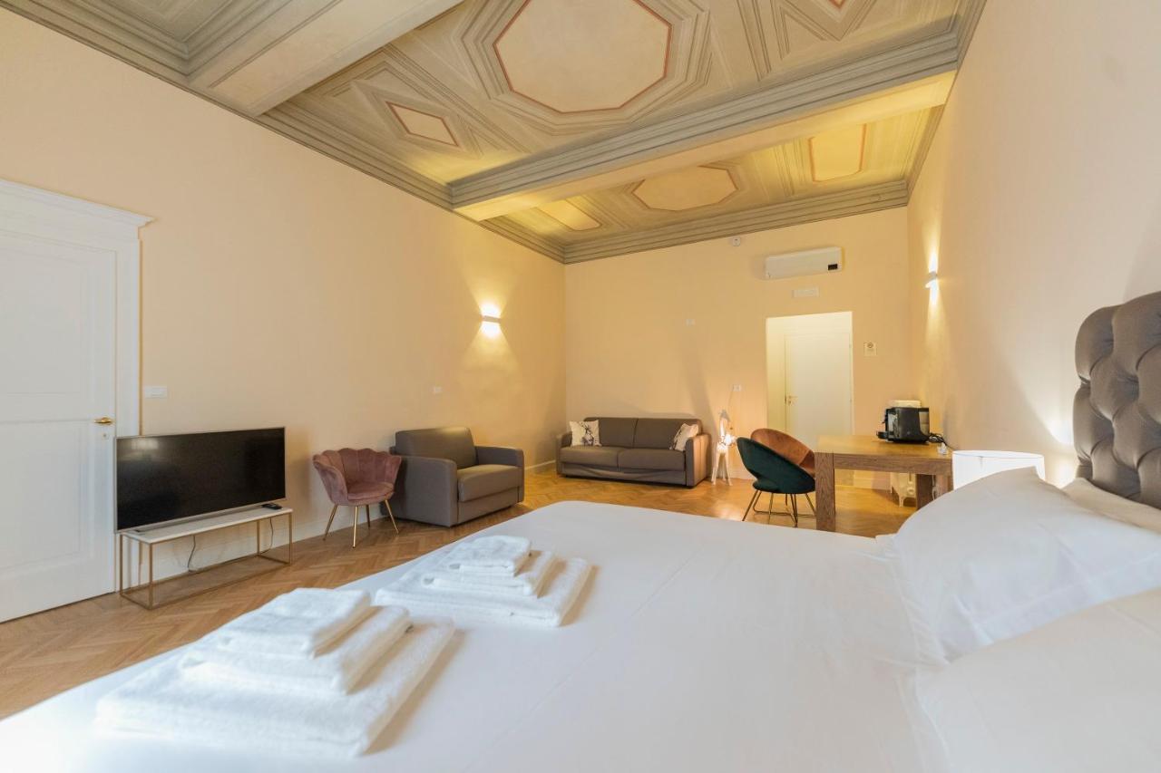 Aldrovandi Luxury Suites And Apartment ボローニャ エクステリア 写真
