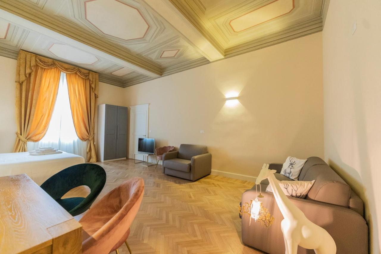 Aldrovandi Luxury Suites And Apartment ボローニャ エクステリア 写真