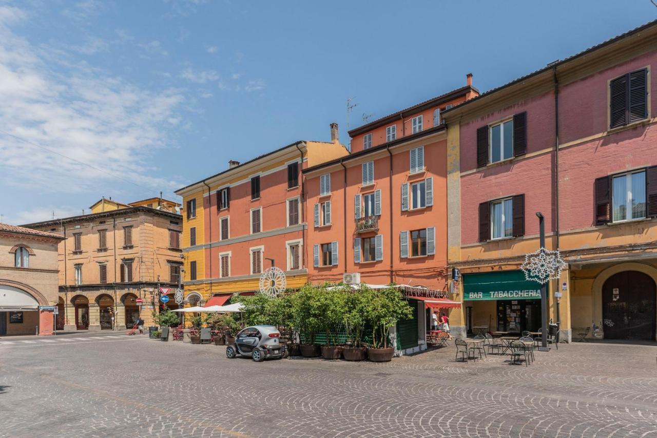 Aldrovandi Luxury Suites And Apartment ボローニャ エクステリア 写真