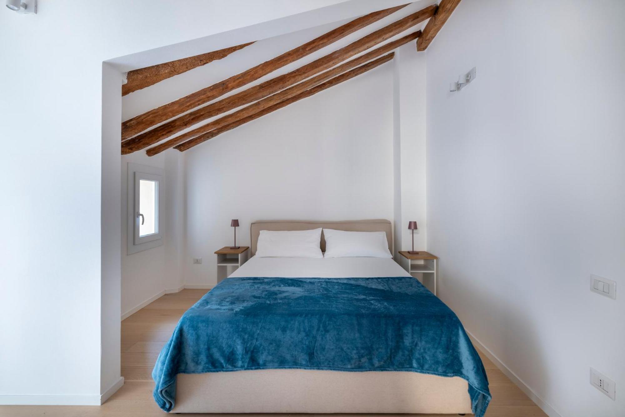 Aldrovandi Luxury Suites And Apartment ボローニャ エクステリア 写真