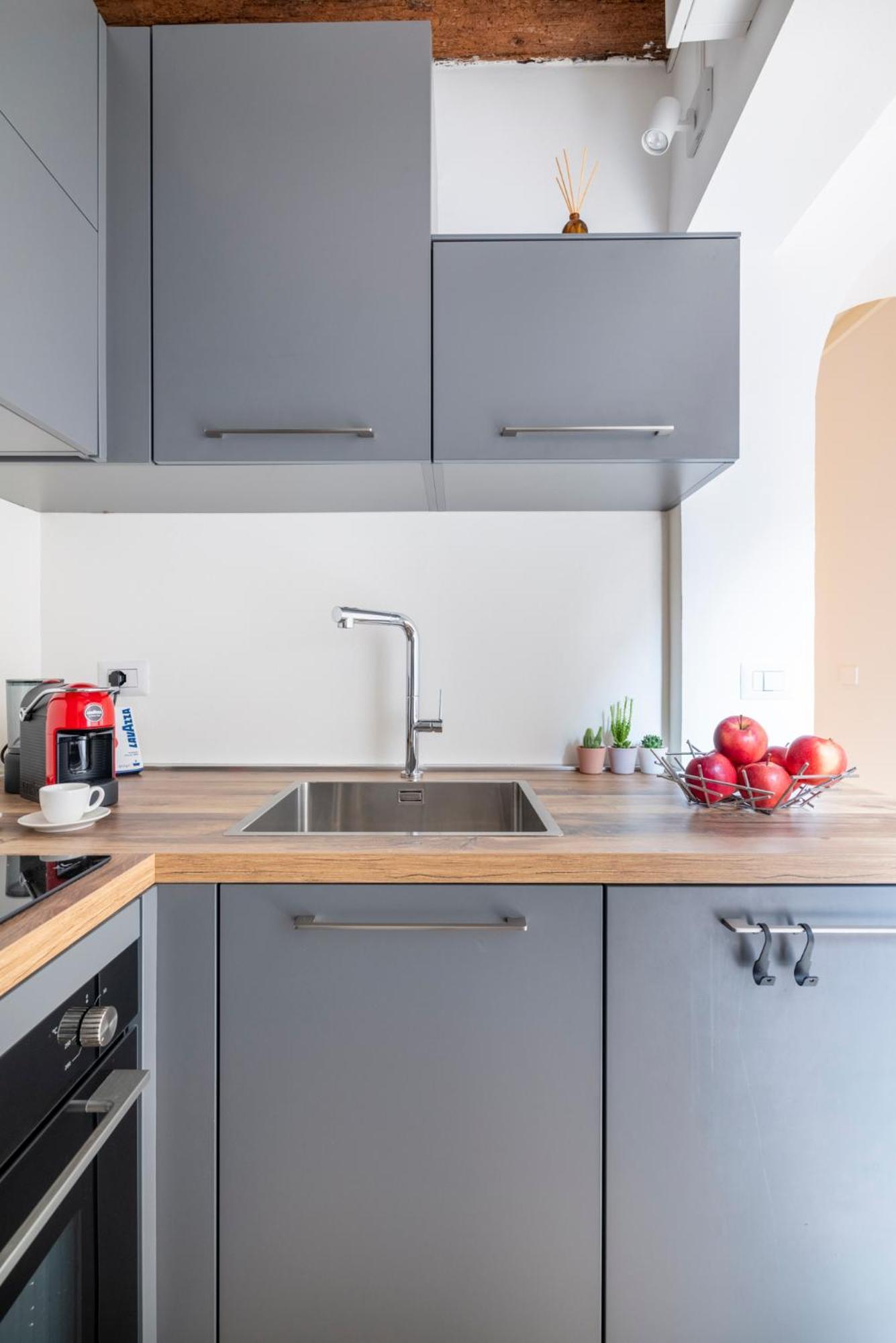 Aldrovandi Luxury Suites And Apartment ボローニャ エクステリア 写真